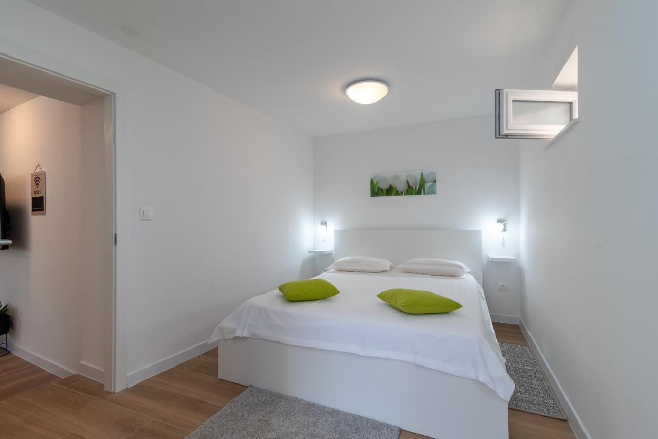 Apartman Benzon Vranjic - 4 Zvjezdice Kültér fotó